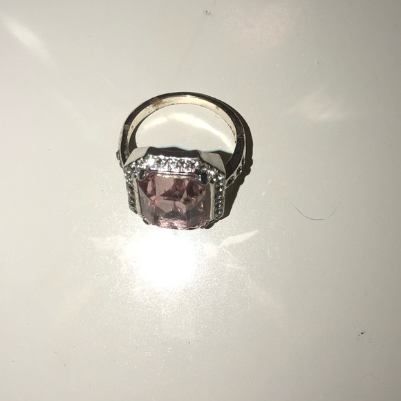 Ring - Picture 3 of 3
